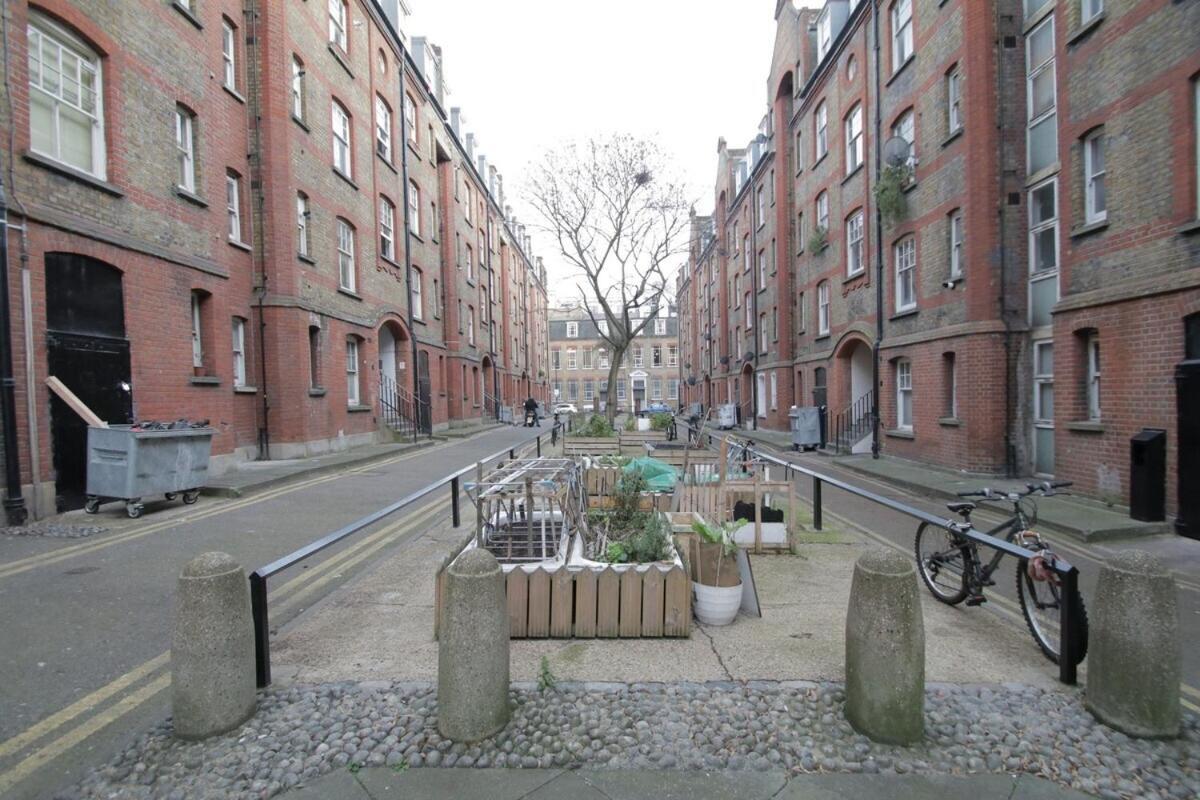 Henley At Shoreditch ลอนดอน ภายนอก รูปภาพ